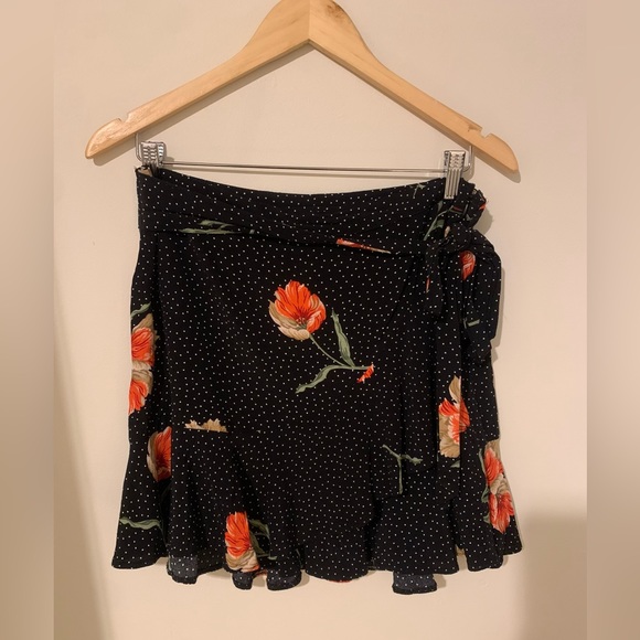 Top shop wrap-style skirt - Picture 2 of 6